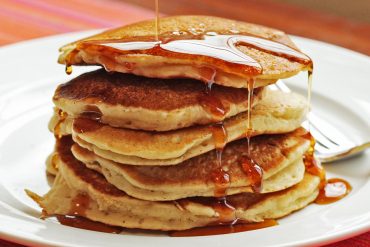 20160324 aquafaba pancake oatmeal vegan 21